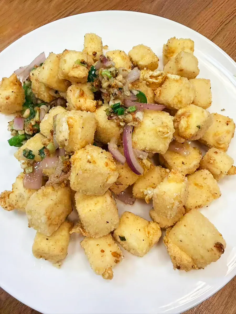 Salt and pepper tofu at Lin Dumpling，a Chinese Restaurant in Sacramento